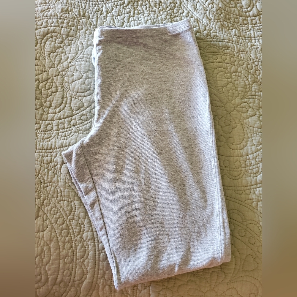 Crown & Ivy leggings